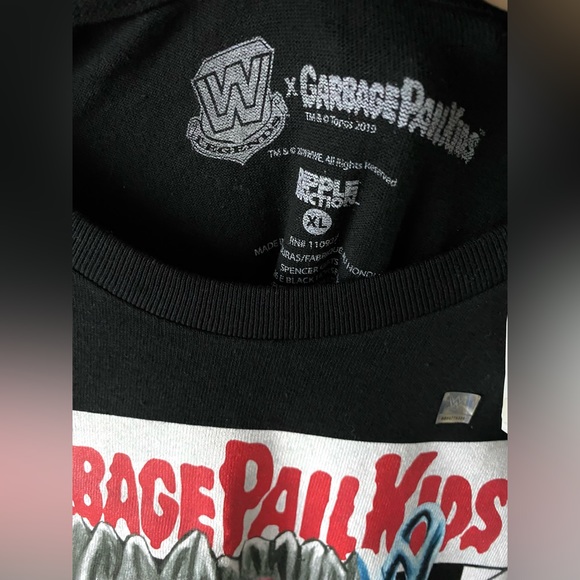 🛑SOLD🛑 NWT WWE x Garbage Pail Kids Stone Cold Steve Austin Graphic Shirt - Picture 4 of 4